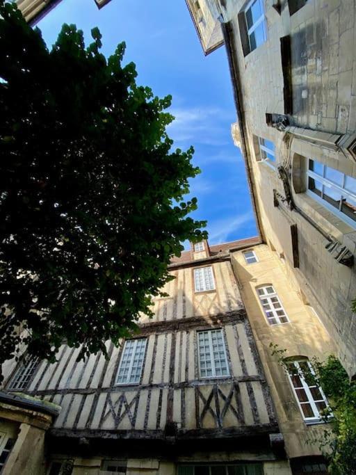 Sublime Appartement Typique Hypercentre Caen Eksteriør bilde
