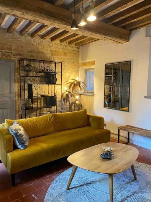 Sublime Appartement Typique Hypercentre Caen Eksteriør bilde